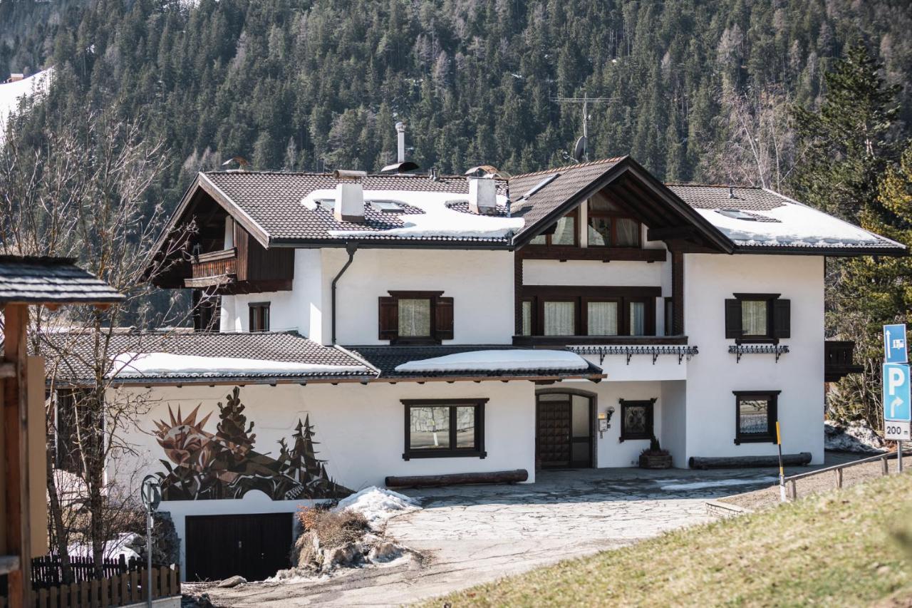 Kronplatz Lodge Dolomites سان فيجيليو دي ماريبْ المظهر الخارجي الصورة